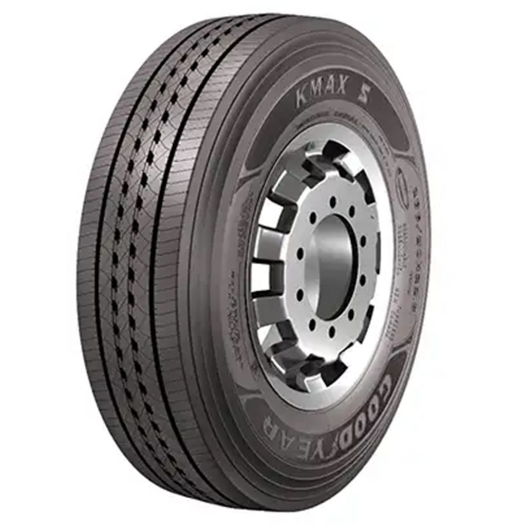 Llanta Goodyear KMAX S™ . Tecnología INTELLIMAX RIB. Costillas centrales inter-ligadas que logran mayor rigidez y ayuda al desgaste uniforme. Durabilidad del armazón y renovabilidad. Innovadora banda de rodamiento con dos compuestos. Ayudan a reducir la resistencia al rodamiento sin sacrificar kilometraje. Ranuras circunferenciales en V. Facilita la eyección de piedras para proteger la integridad de la carcasa.