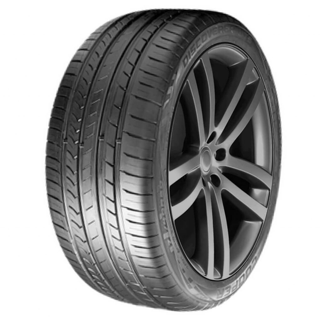 Llanta Cooper DISCOVERER UTS ® Ha sido desarrollado como una nueva generación de neumáticos de alto desempeño para SUV´S. Cobertura de medidas para SUV´S de marcas premium. Canales optimizados para la evaluación de agua. Excelente tracción en curvas. Manejo confortable y silencioso.